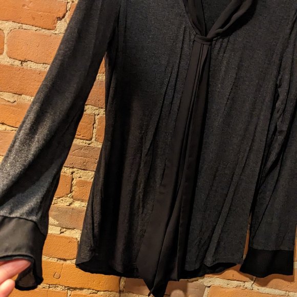 flowy top with chiffon pussy bow - Picture 2 of 5